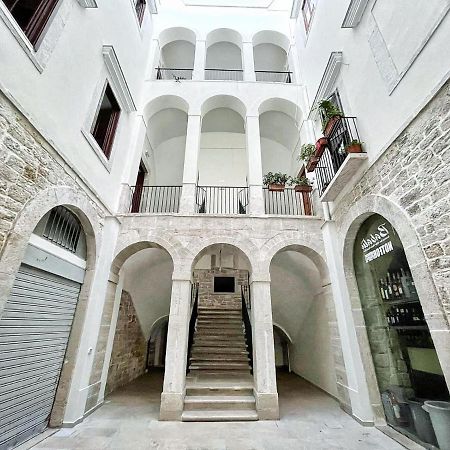 トラーニResidenza Rebeccaアパートメント エクステリア 写真